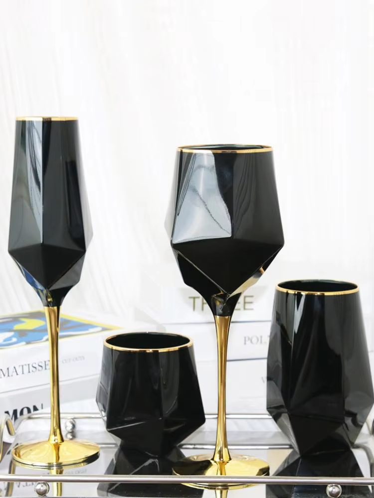 Pure Black Crystal Golden Edge – Wine Beer Whiskey Bewertung und Preis